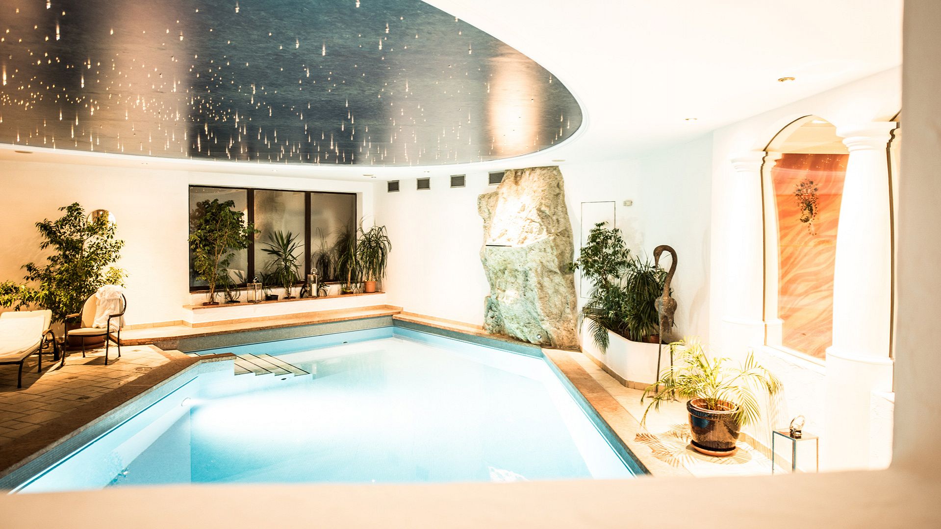 piscina a Siusi Hotel Genziana