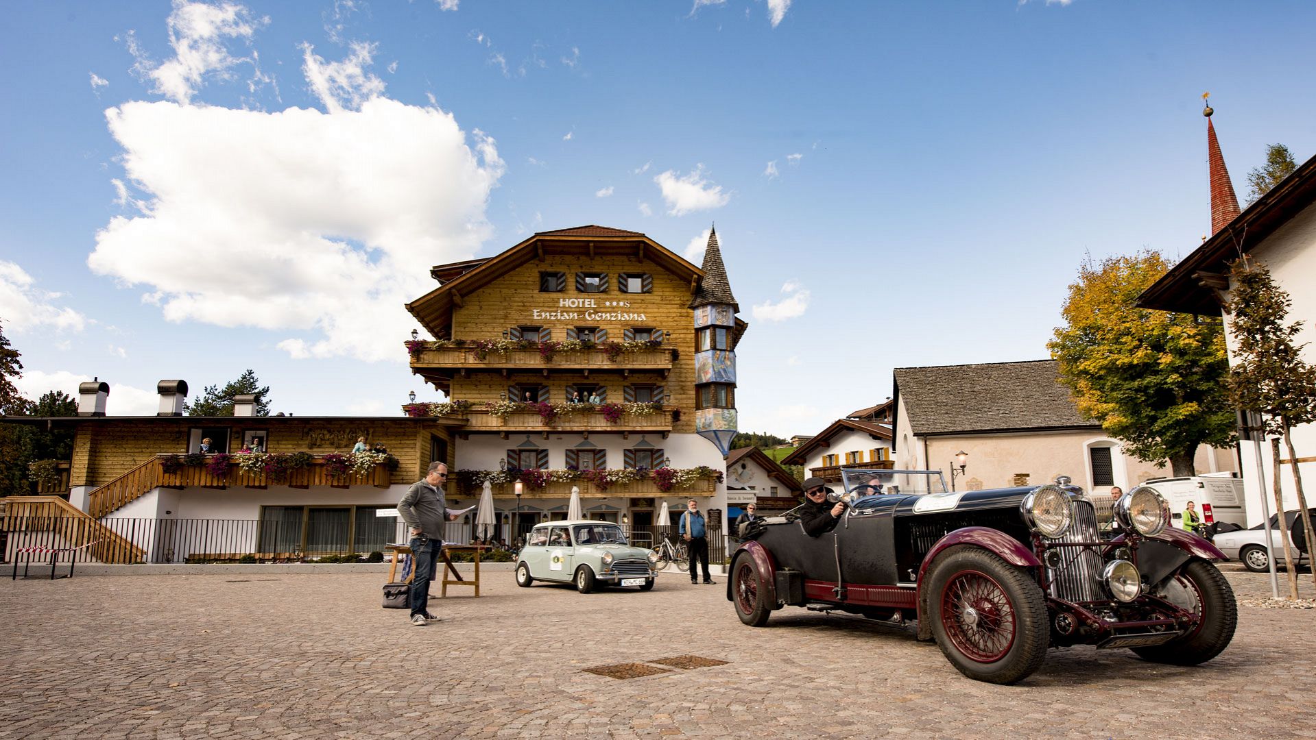 Oldtimer Hotel Genziana Siusi South Tyrol
